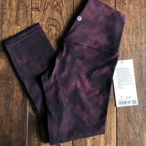 LULULEMON ALIGN CROP 21"- size 2